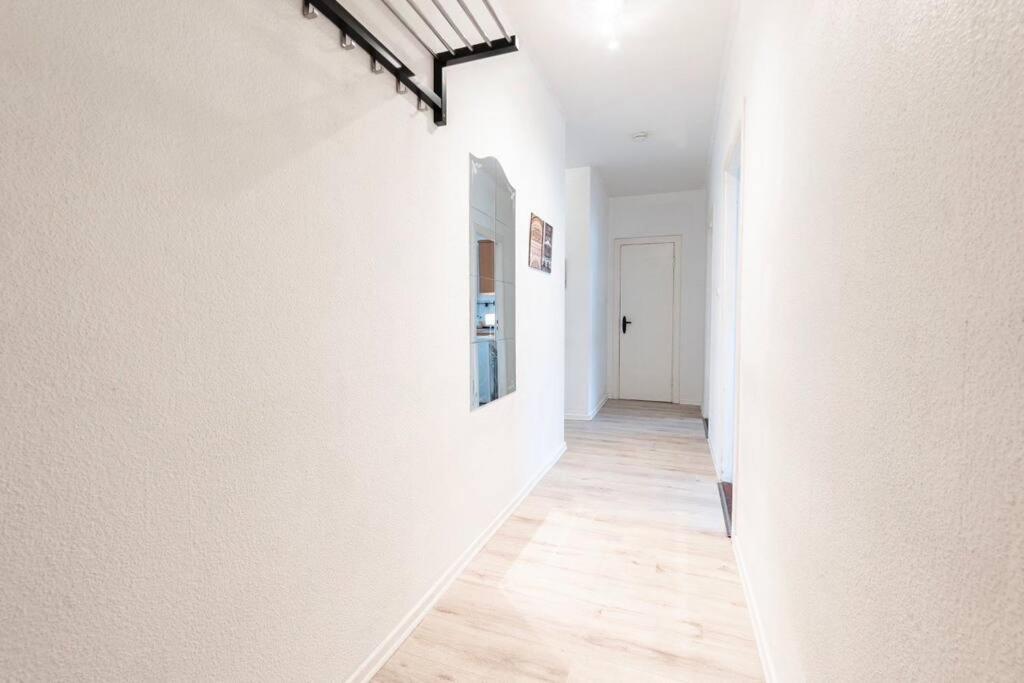 Moderne 2-Zimmer Wohnung Brema Exterior foto